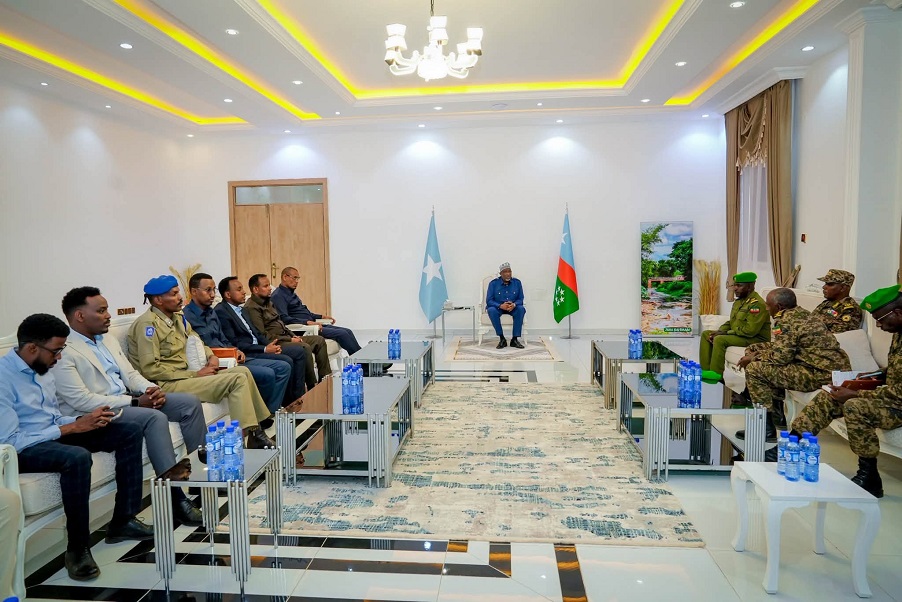 General Teklu Hurisa Janka oo sagootin loo sameeyay.jpg